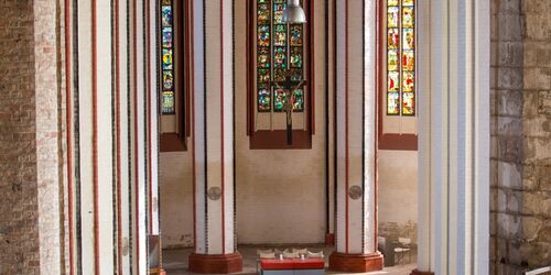 Chorfenster in der Marienkirche, Foto: Florian Läufer, Lizenz: Seenland Oder-Spree