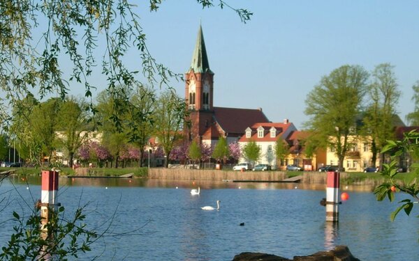 Katholische Kirche Maria Meeresstern in Werder (Havel), Foto: Yvonne Schmiele