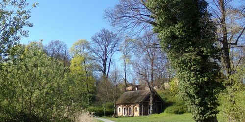 Gutspark Petzow - Waschhaus, Foto: Elke Schmiele