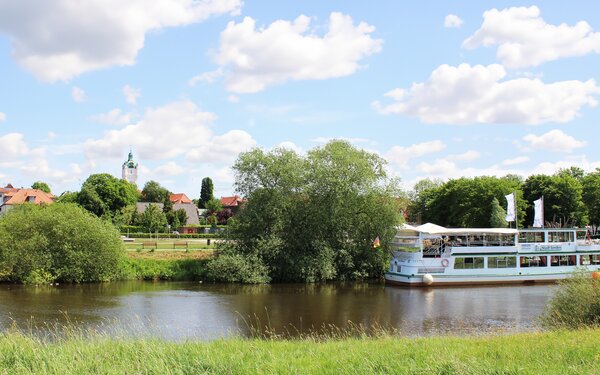 Aller mit Schiff, Foto: Bildarchiv der Stadt Verden (Aller)