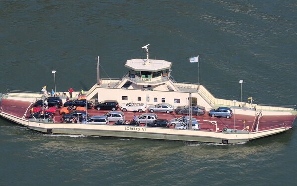 Fähre „Loreley“ in Sankt Goar, Foto: Stefan Oemisch, Wikipedia, CC BY SA