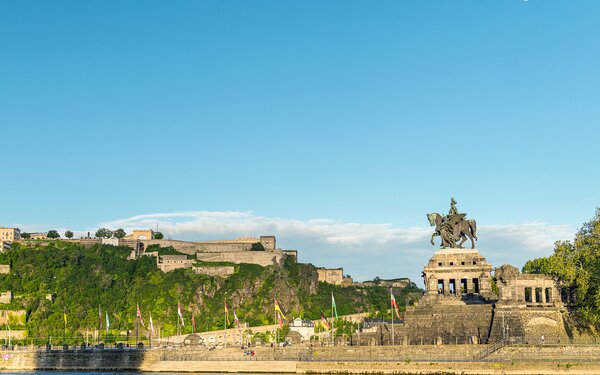 Deutsches Eck und Festung Ehrenbreitstein, Foto: Koblenz-Touristik, Dominik Ketz