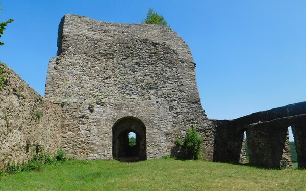 Denkmalzone Ruine Michelsburg, Foto: Leiflive, Wikipedia, CC BY-SA