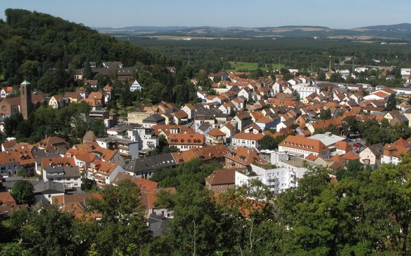 Landstuhlburgblick, Foto: Anghy, Wikipedia, CC BY-SA