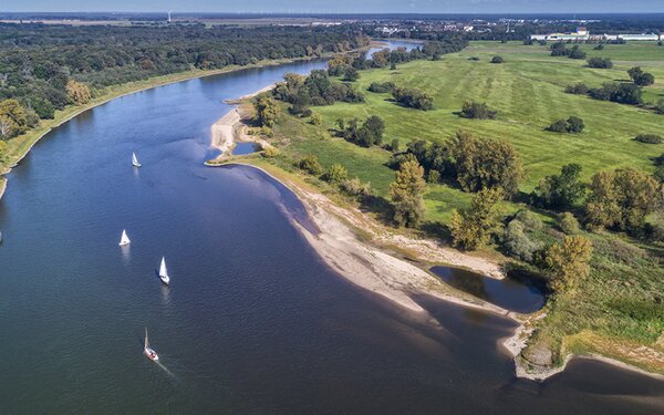 Elbe zwischen Dessau und Aken, Foto: SMG Dessau-Roßlau, Sebastian Kaps