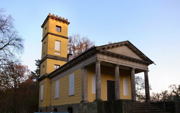 Dessau-Großkuehnau - Weinberghaus, Foto: c_M_H.DE, Wikimedia Commons, CC BY 3.0