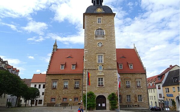 Rathaus und Stadtinformation Querfurt, Foto: ErwinMeier, Wikimedia Commons, CC BY-SA