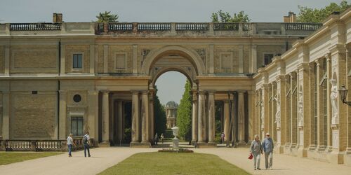 Blick zum Belvedere Klausberg, Foto: Julia Nimke, Lizenz: PMSG SPSG