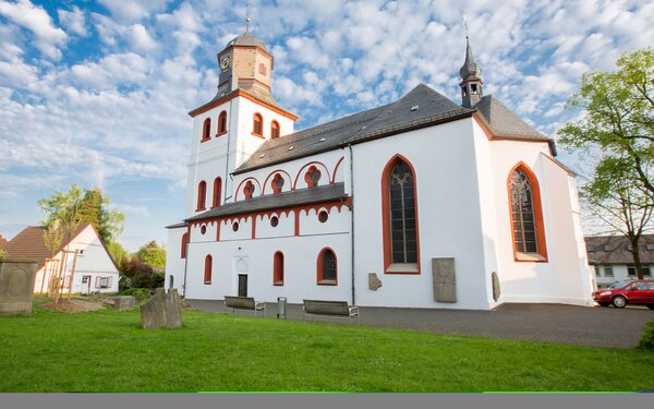 Jesus Christus Kirche, Foto: M. Folak