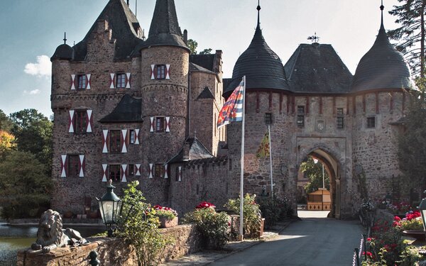 Burg Satzvey, Foto: Stadt Mechernich, Ralf Sondermann