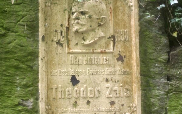 Theodor-Zais-Gedenktafel, Foto: Sir James/commons.wikimedia.org