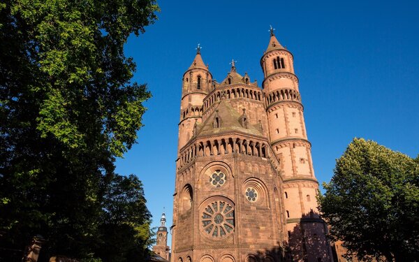 Dom St. Peter, Westportal, Foto: Bernward Betram