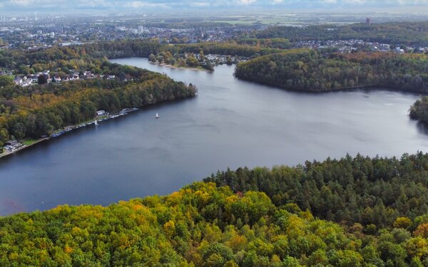 Heider Bergsee, Foto: Von Antisyntagmatarchos, CC0, https://commons.wikimedia.org/w/index.php