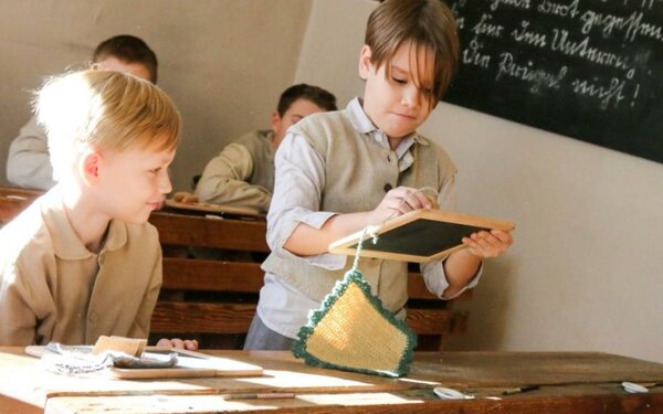 Schulmuseum Reckahn - Historischer Unterricht im Schulzimmer, Foto: Reckahner Museen