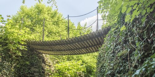 Teufelsbrücke im Staatspark Wilhelmsbad, Foto: Spessart Tourismus und Marketing GmbH