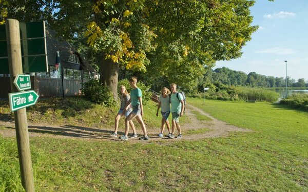 Familienziel Burgwallinsel, Foto: Tourist Info/C. Drühl