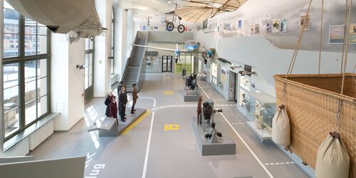 Ausstellung Luftfahrt, Foto: Verkehrsmuseum Dresden/Igor Semechin