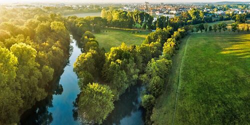 Durch die Fürther Auenlandschaft