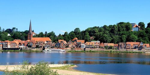 Die alte Schifferstadt am Strom