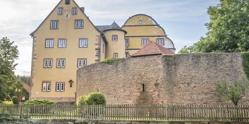 Burg Burgjoß, Foto: Spessart Tourismus und Marketing GmbH