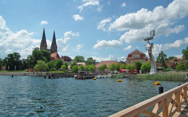 Die Seepromenade am Ruppiner See, Foto: terra press Berlin