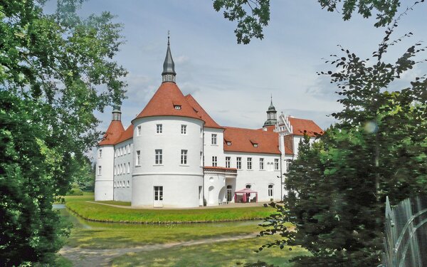 Schloss Fürstlich Drehna  terra press