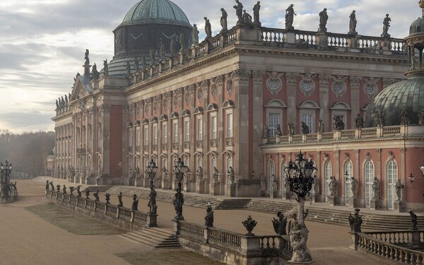 Morgenstimmung Neues Palais, Foto: André Stiebitz, Lizenz: SPSG/PMSG