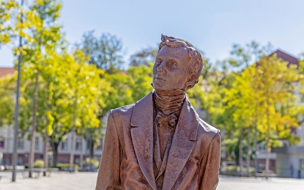 Maler Moritz Daniel Oppenheim Denkmal, Foto: FrankfurtRheinMain