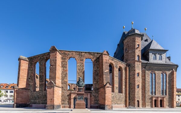 Wallonisch-Niederländische Doppelkirche, Foto: FrankfurtRheinMain