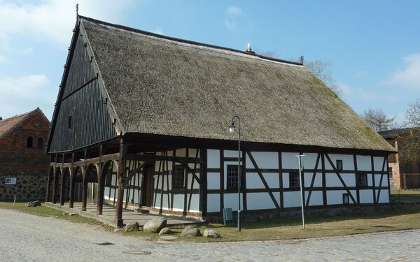 Vorlaubenhaus Pillgram, Foto: Henry Babuliack