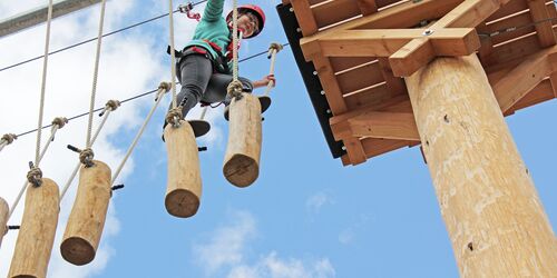 Wunderstein umrunden und in luftiger Höhe klettern