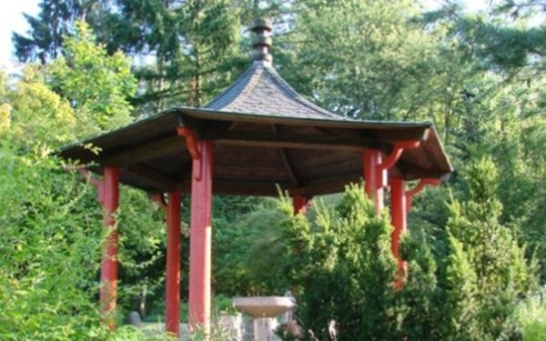 Forstbotanischer Garten Eberswalde - Blick auf den ostastiatischen Pavillon, Foto: C. Gohlke