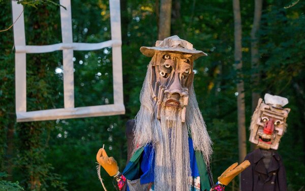 Unter dem Milchwald, Foto: Henry Mundt, Lizenz: Netzeband Kultur